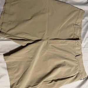 Vineyard vines 8 inch performance shorts